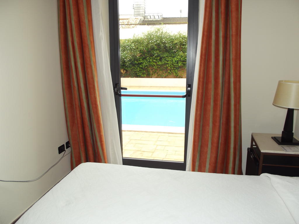 Acos Marsala City Hotel Room photo